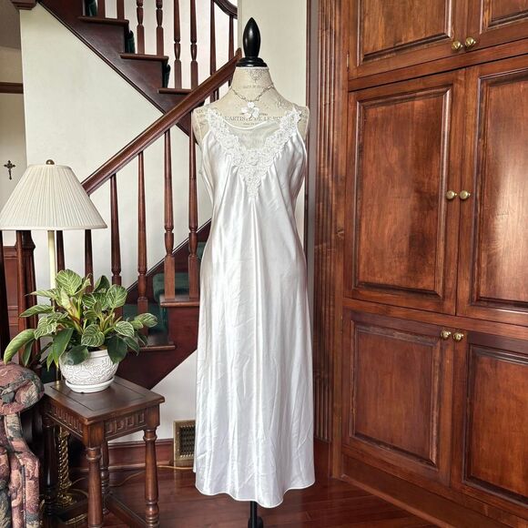 Intimo Amore Matching White Satin Set Robe Nightgown Slip Dress Vintage - Picture 2 of 8